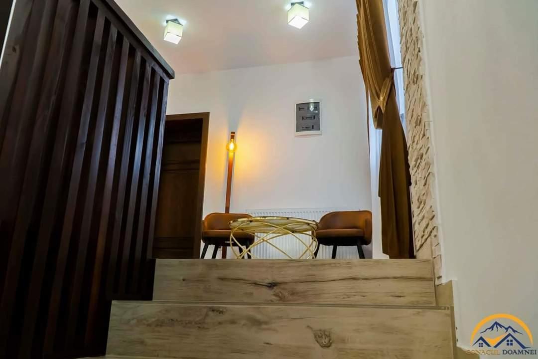 Conacul Doamnei Villa Corbi Buitenkant foto